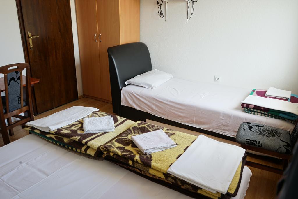 Lovac II Hotel Zabljak  Bagian luar foto