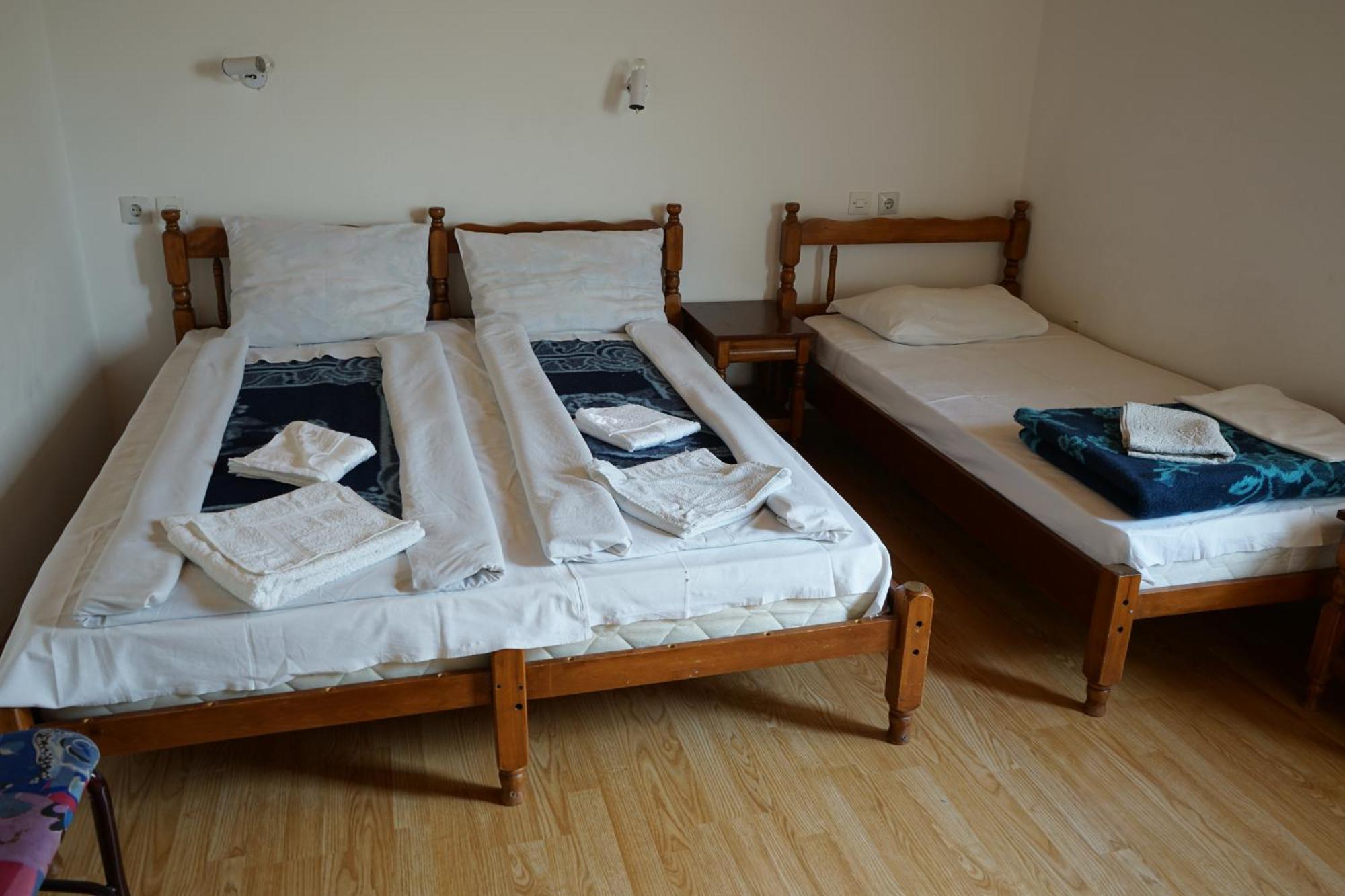 Lovac II Hotel Zabljak  Bagian luar foto